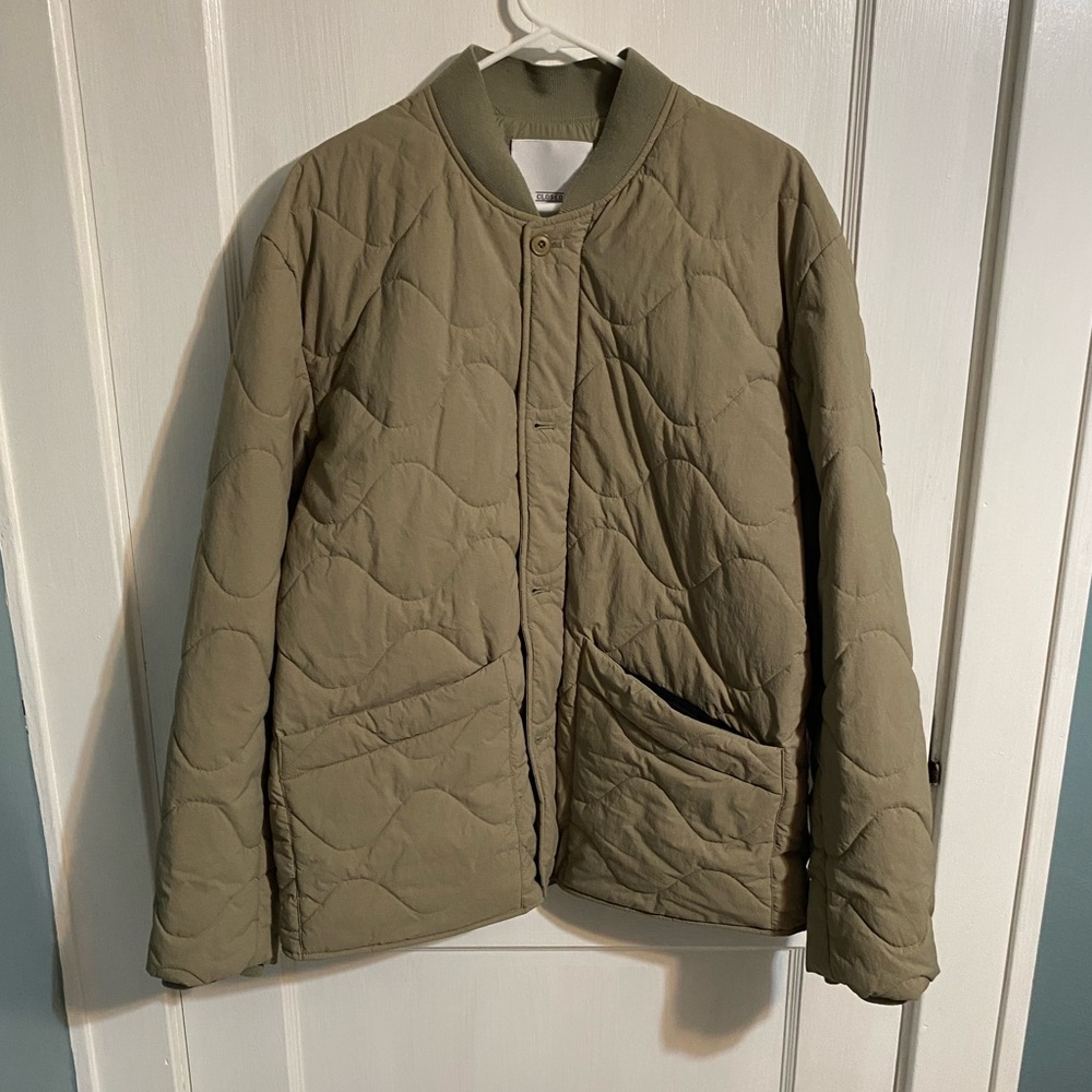 Closed quilted jacket - Picture 2 of 9
